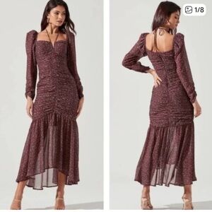NWT ASTR the Label Athena Floral Dress Womens Size Medium Brown Ditsy Ruched